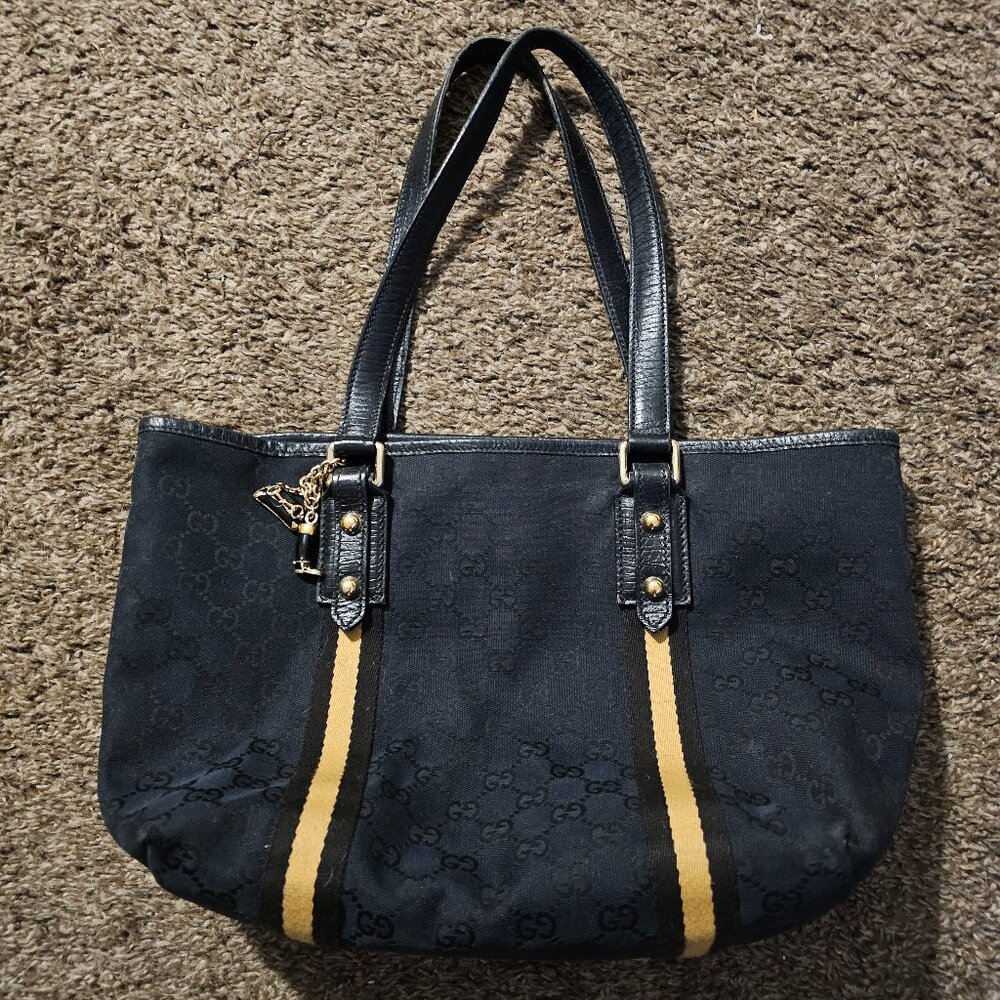 Gucci purse